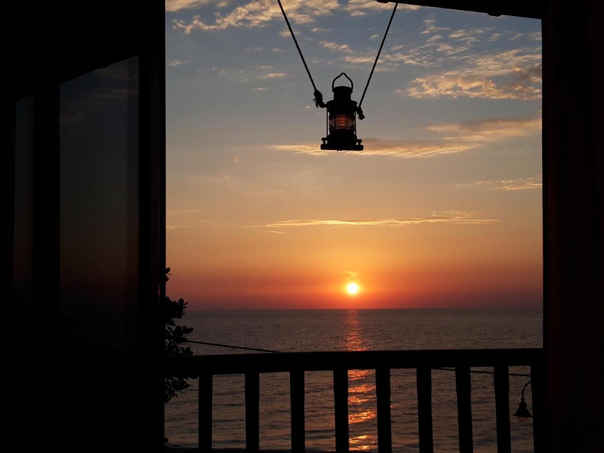 Papa Nero Beach House Agios Ioannis  外观 照片